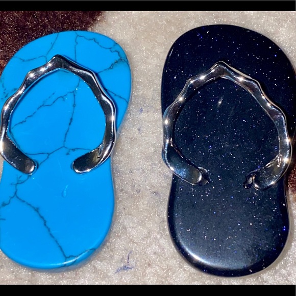 Sandal necklace pendant